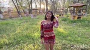 A quiet coffee date ends in orgasm.