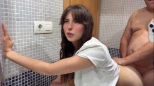 Creampie in my hairy pussy, my stepdad filled me with semen in the bathroom while his friends were in the living room