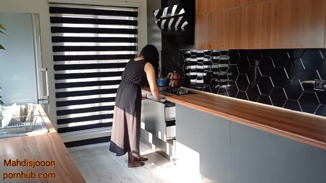 Iranian sex with stepmom in the kitchen, a story full of Persian conversation 😋
